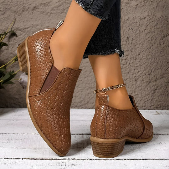 MYRTHE | ELEGANTE OXFORD HAKKEN IN LEDER