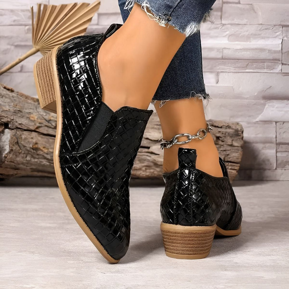 MYRTHE | ELEGANTE OXFORD HAKKEN IN LEDER