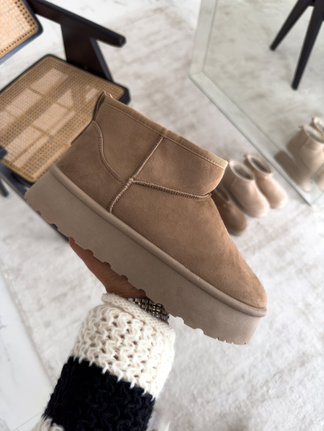 CELINE | COMFY BOOTS